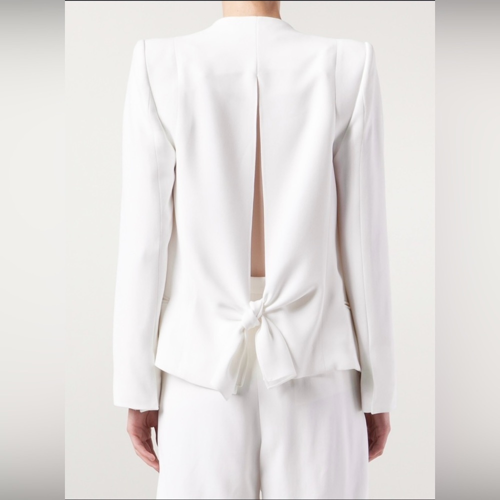 Chloé White Open-Back Blazer with Back Tie